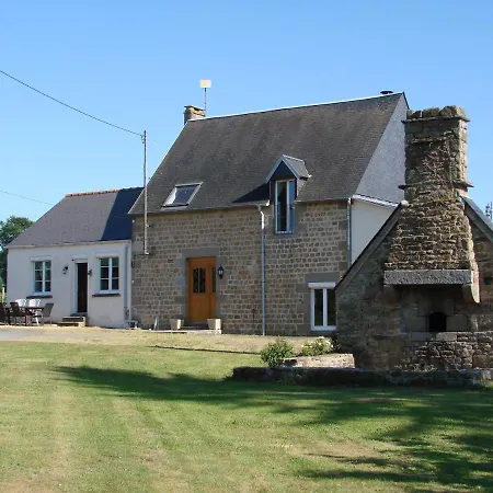 La Blanche Roche Bed & Breakfast Sourdeval