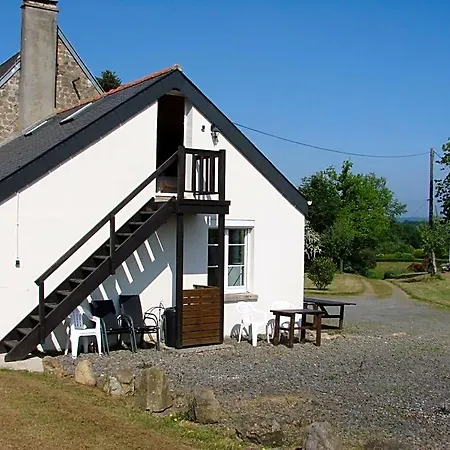 Bed & Breakfast La Blanche Roche Sourdeval