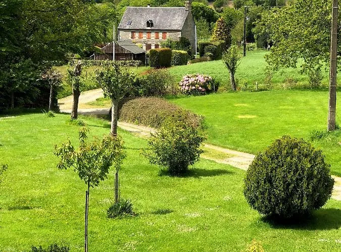 B&B La Blanche Roche Sourdeval